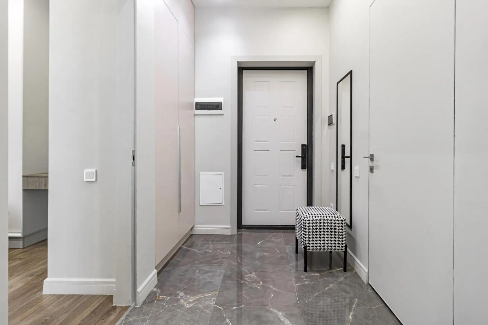 Διαμέρισμα Tokyo One Room Apartments, A Residential Complex Αστάνα